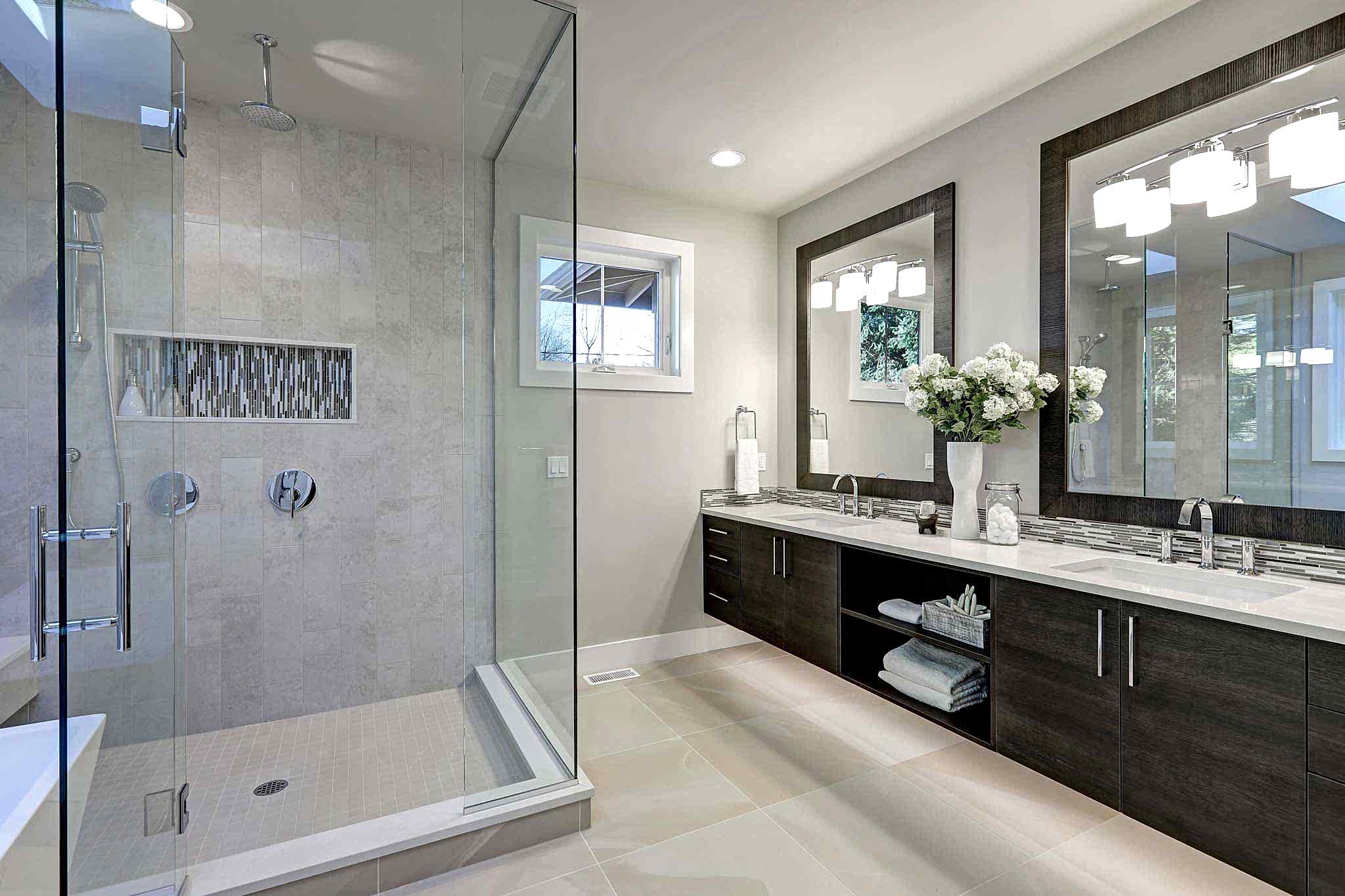 AdobeStock_133612744 Spacious bathroom in gray tones with heated floors